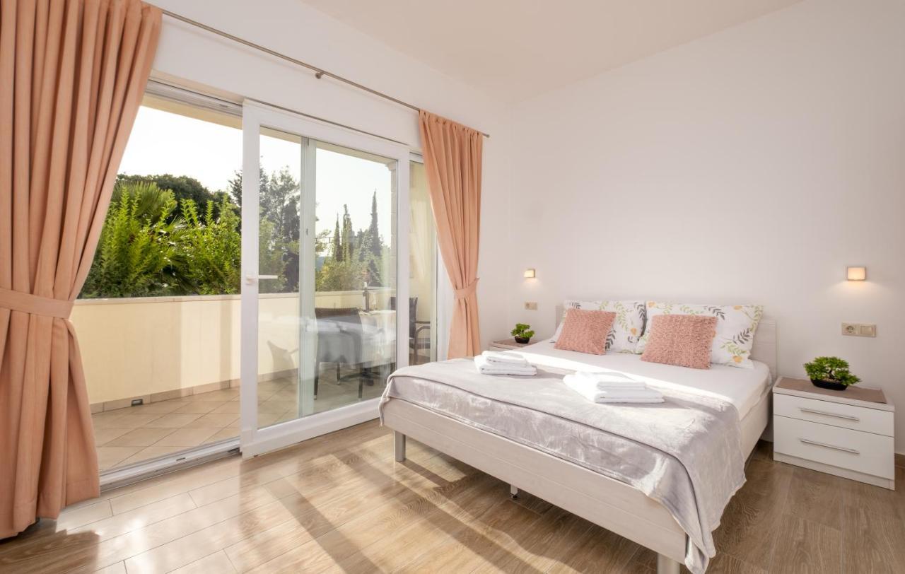 Studio Apartment Brigita Млини Экстерьер фото