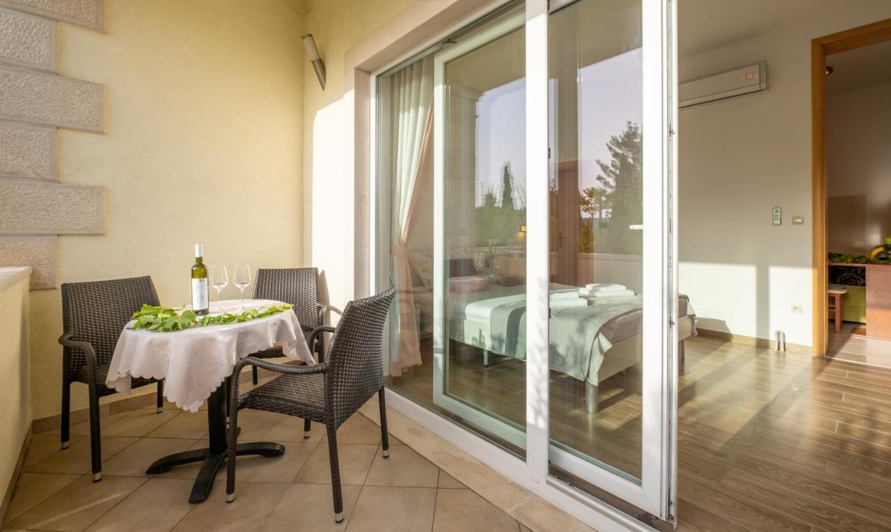 Studio Apartment Brigita Млини Экстерьер фото