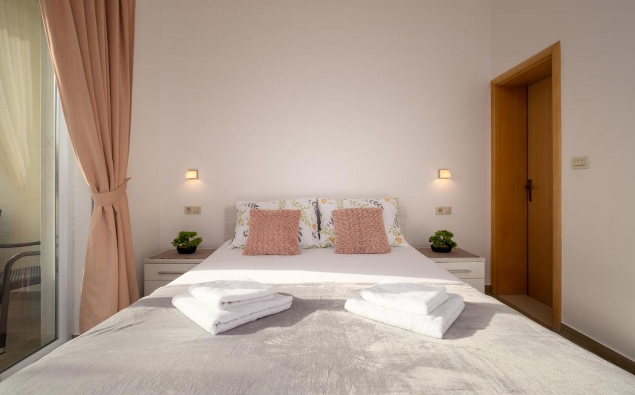 Studio Apartment Brigita Млини Экстерьер фото
